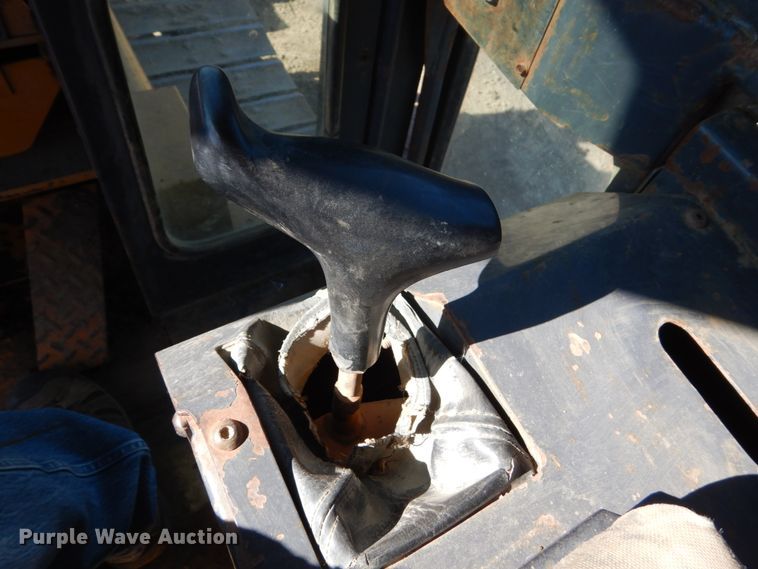 image for item FX9141 1997 Case 850G  crawler dozer