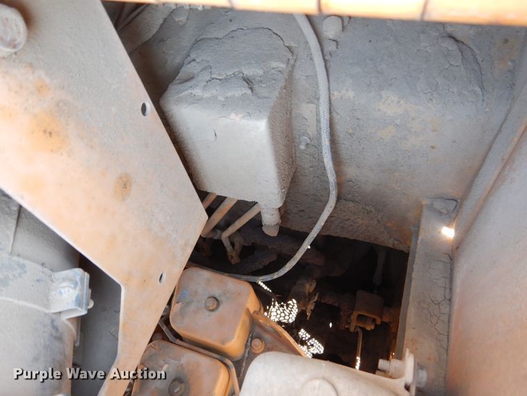 image for item FX9141 1997 Case 850G  crawler dozer