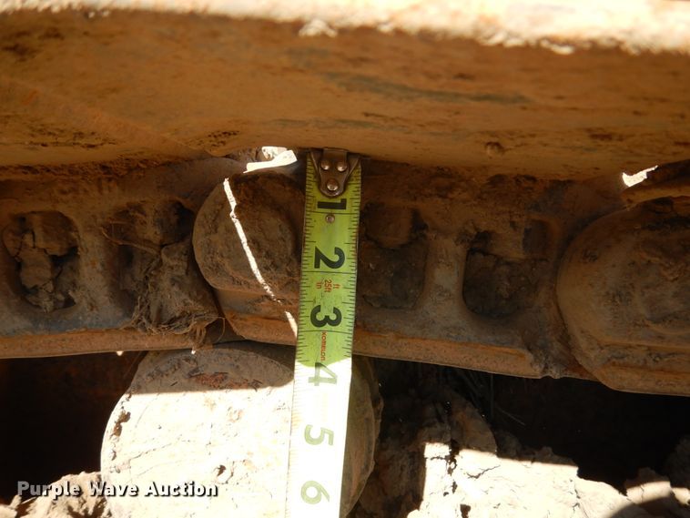 image for item FX9141 1997 Case 850G  crawler dozer