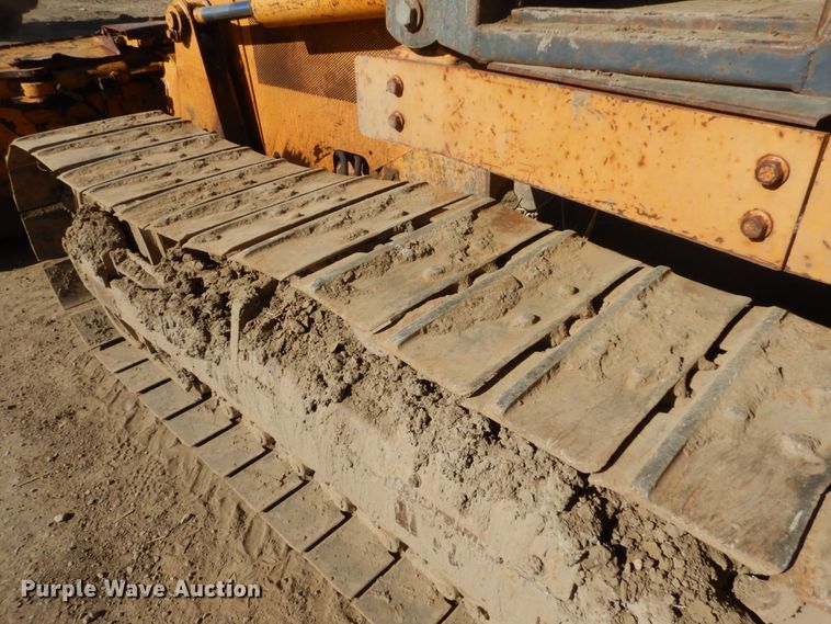 image for item FX9141 1997 Case 850G  crawler dozer