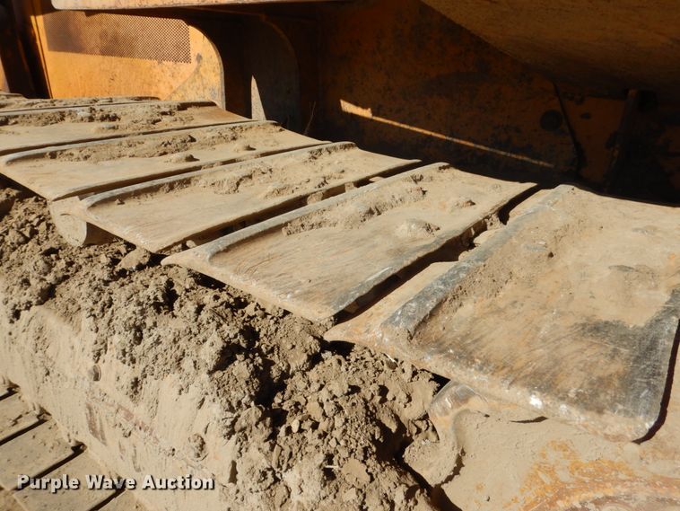 image for item FX9141 1997 Case 850G  crawler dozer