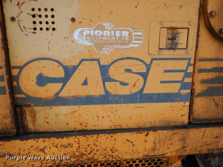 image for item FX9141 1997 Case 850G  crawler dozer