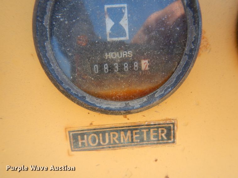 image for item FX9142 Galion P3000 pneumatic roller