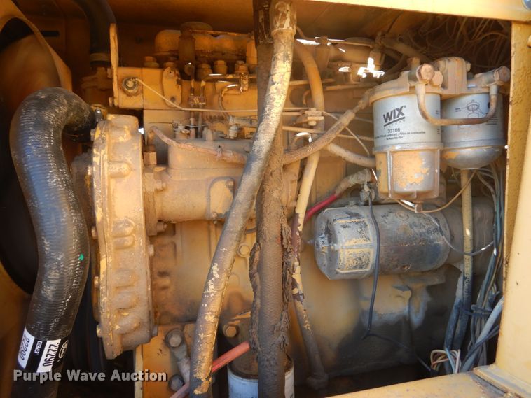 image for item FX9142 Galion P3000 pneumatic roller