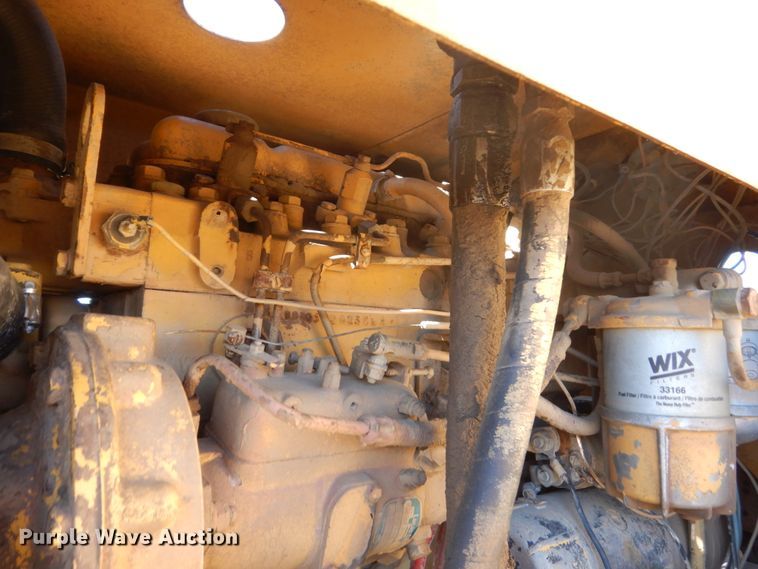 image for item FX9142 Galion P3000 pneumatic roller