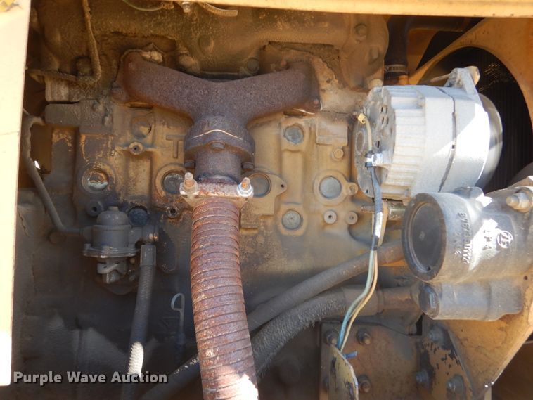 image for item FX9142 Galion P3000 pneumatic roller