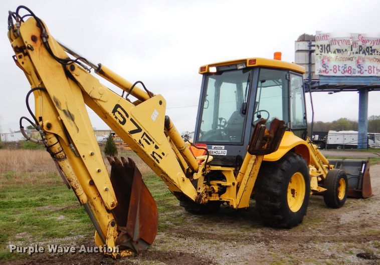 image for item GF9152 2000 New Holland 675E  backhoe