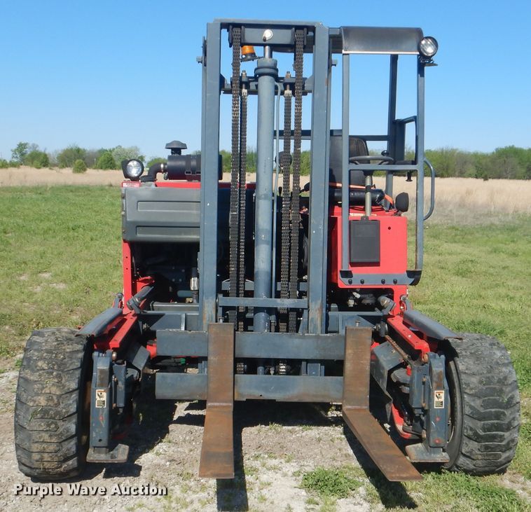 image for item GF9156 Moffett M5500N4W forklift