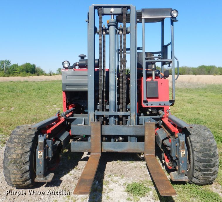 image for item GF9156 Moffett M5500N4W forklift