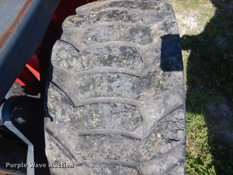 image for item GF9156 Moffett M5500N4W forklift