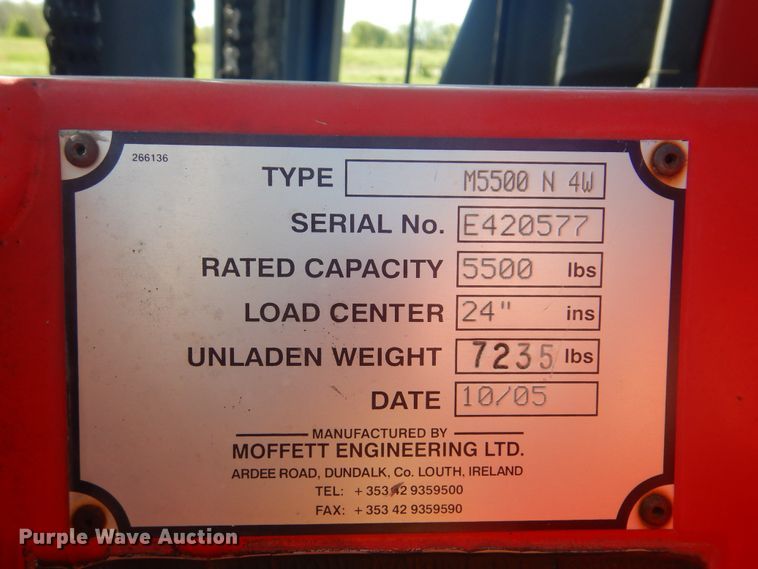 image for item GF9156 Moffett M5500N4W forklift