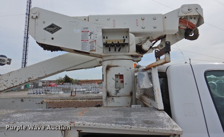 image for item GN9797 2009 Dodge Ram 5500 bucket truck