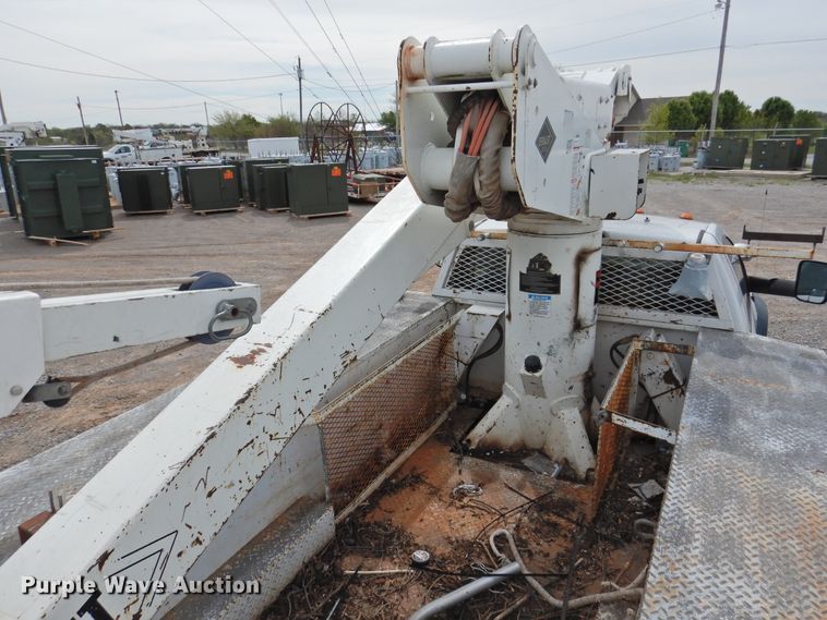 image for item GN9797 2009 Dodge Ram 5500 bucket truck