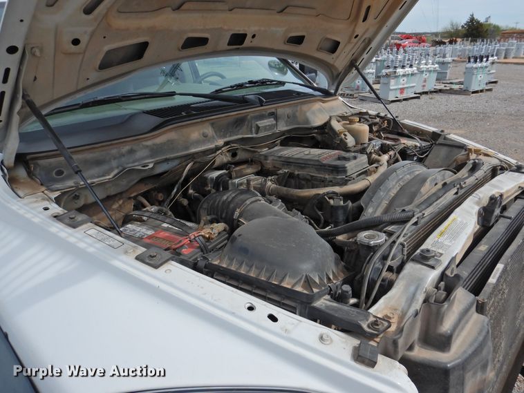 image for item GN9797 2009 Dodge Ram 5500 bucket truck