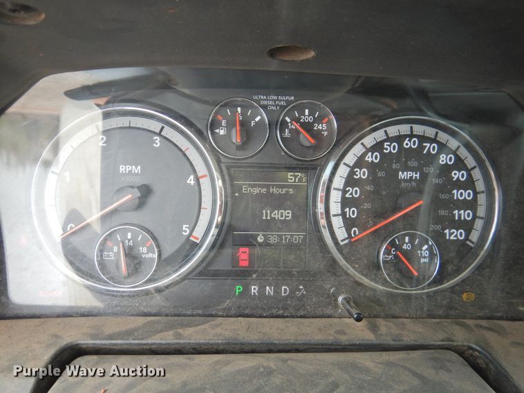 image for item GN9798 2012 Dodge Ram 5500 bucket truck