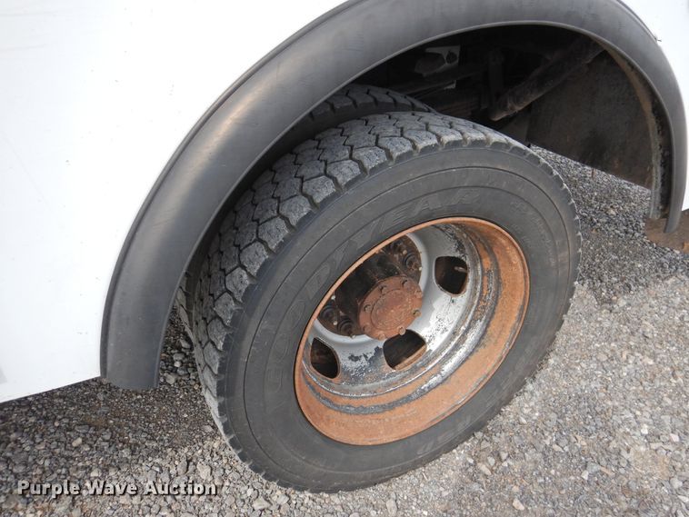 image for item GN9798 2012 Dodge Ram 5500 bucket truck