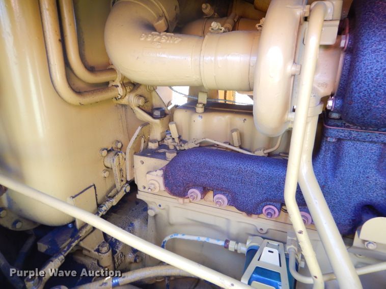 image for item GP9039 1981 Caterpillar D6D  crawler dozer