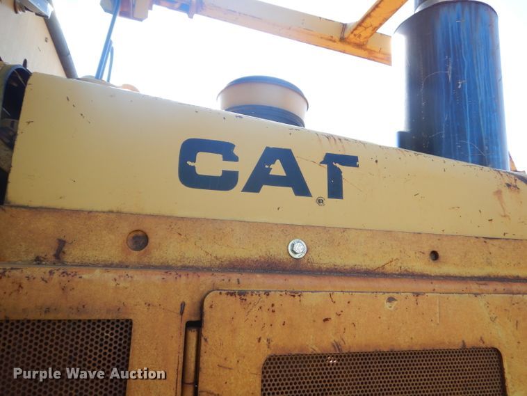 image for item GP9039 1981 Caterpillar D6D  crawler dozer