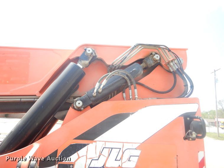 image for item GP9041 2006 Sky Trak 10054  telehandler