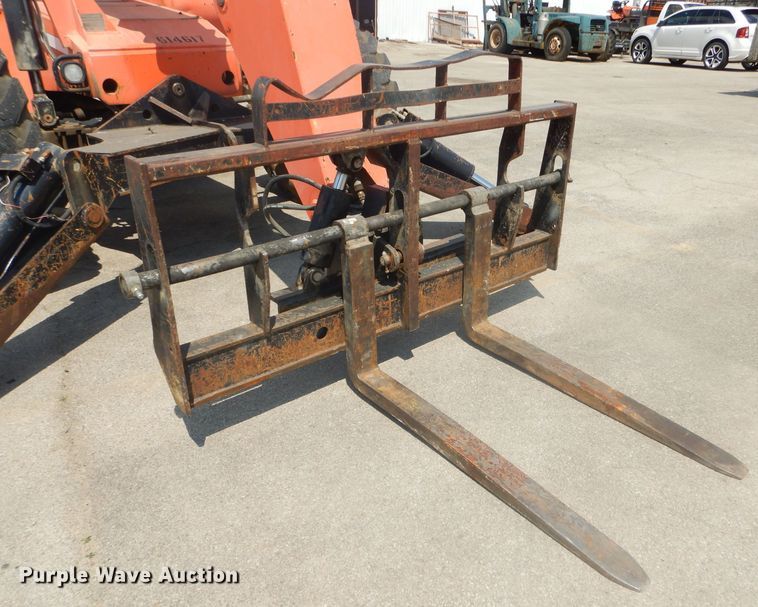 image for item GP9041 2006 Sky Trak 10054  telehandler