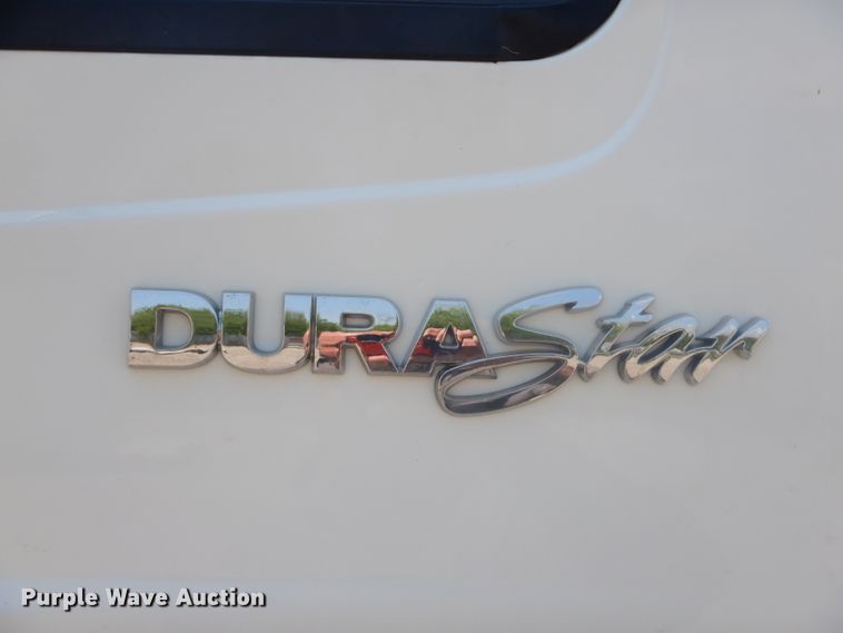 image for item GP9042 2010 International 4300 vacuum truck