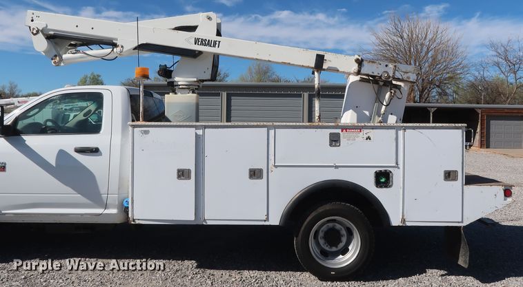 image for item GS9849 2012 Dodge Ram 5500HD bucket truck