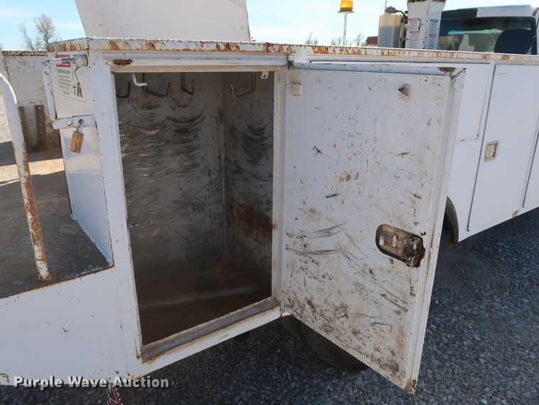 image for item GS9849 2012 Dodge Ram 5500HD bucket truck