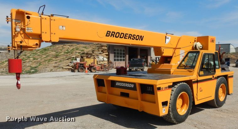 image for item GY9012 Broderson IC-200-2C crane