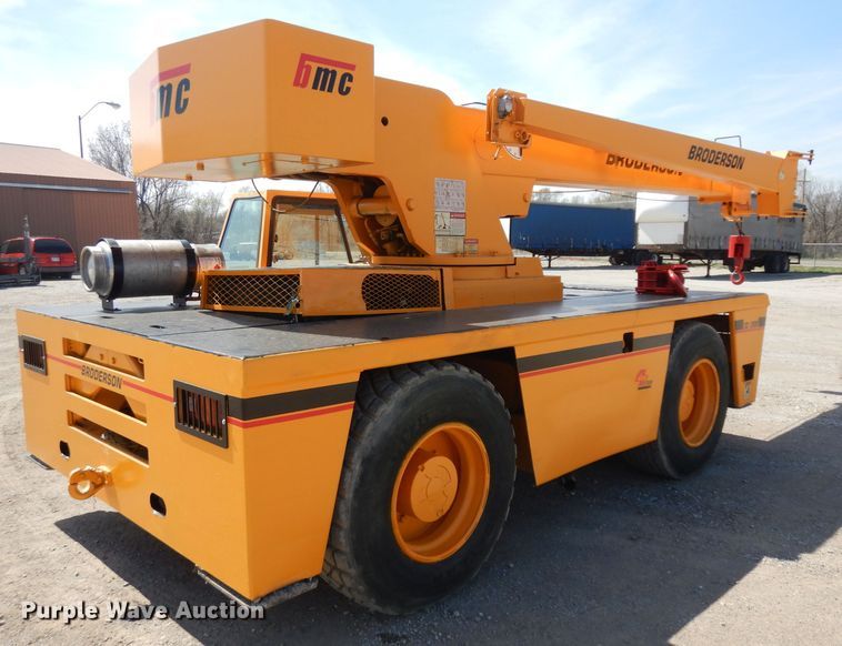 image for item GY9012 Broderson IC-200-2C crane