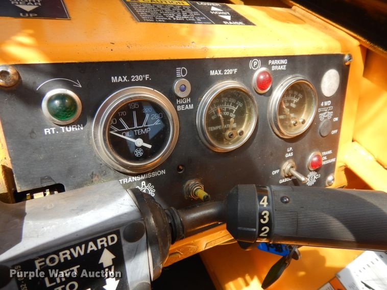 image for item GY9012 Broderson IC-200-2C crane