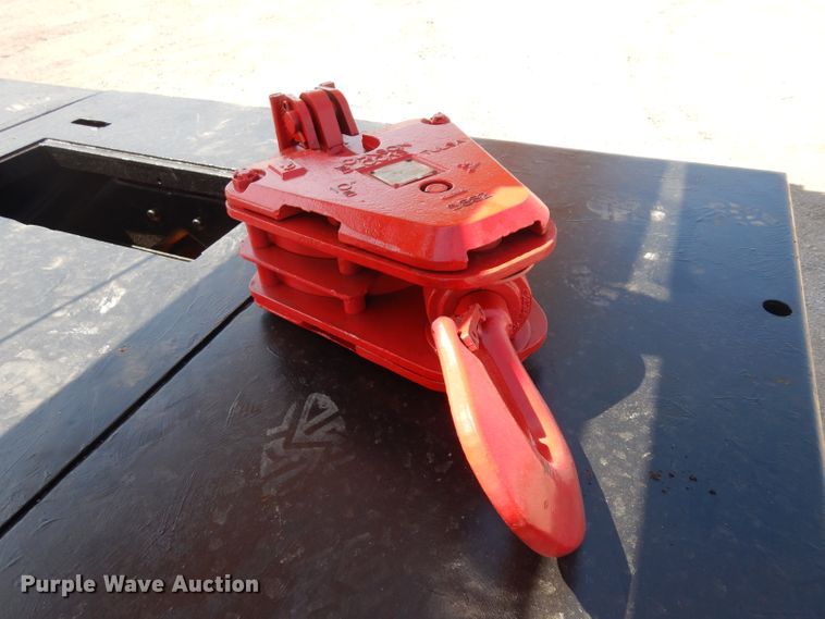 image for item GY9012 Broderson IC-200-2C crane