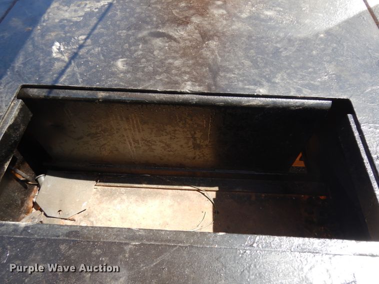 image for item GY9012 Broderson IC-200-2C crane