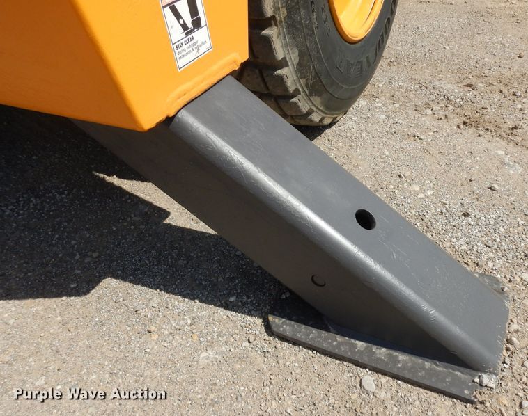 image for item GY9012 Broderson IC-200-2C crane