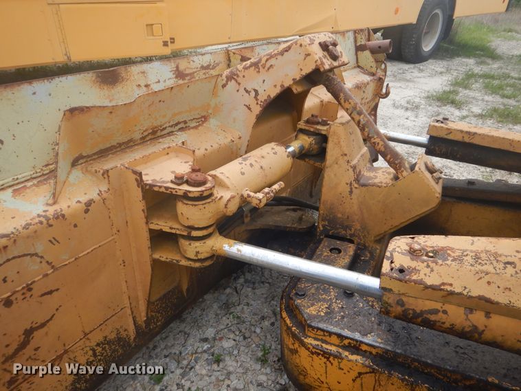 image for item GY9786 Komatsu D21A-6  crawler dozer