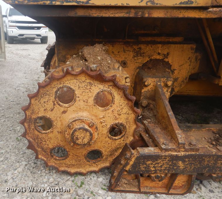 image for item GY9786 Komatsu D21A-6  crawler dozer
