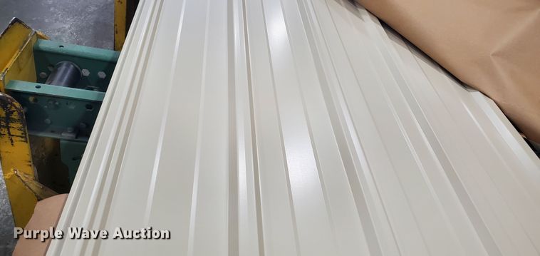 image for item H1371 (60) sheets of metal roofing/siding