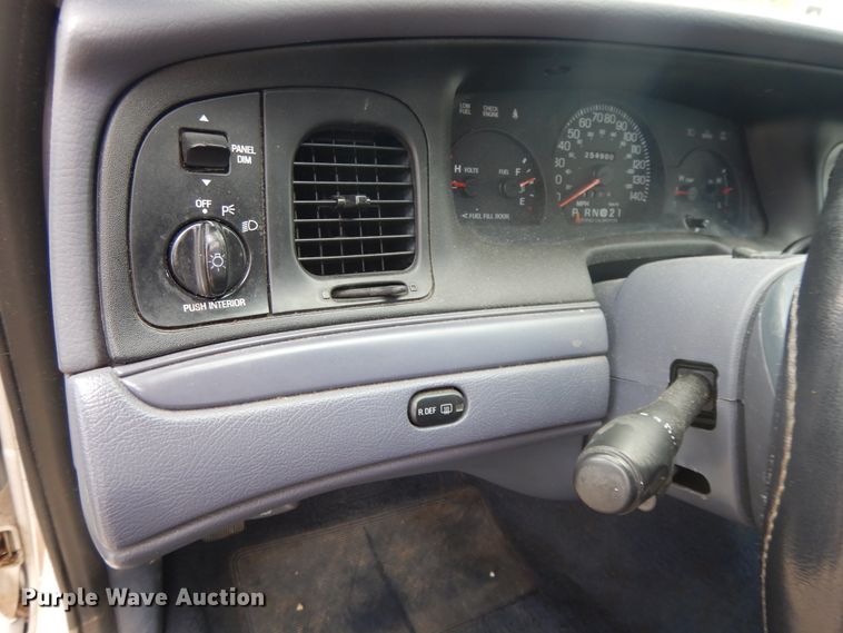 image for item DE5583 1998 Ford Crown Victoria Police Interceptor