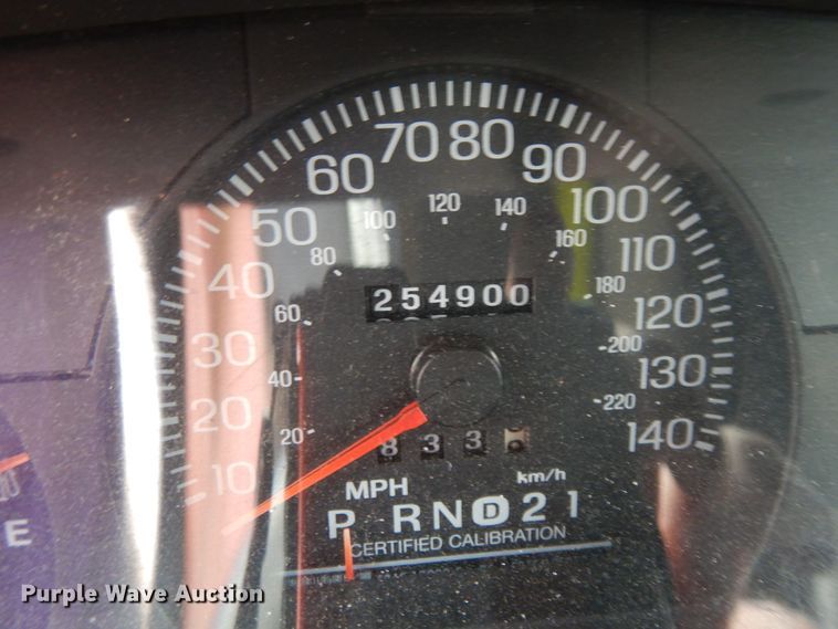 image for item DE5583 1998 Ford Crown Victoria Police Interceptor