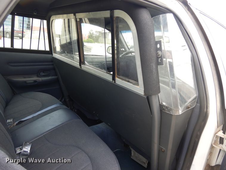 image for item DE5583 1998 Ford Crown Victoria Police Interceptor