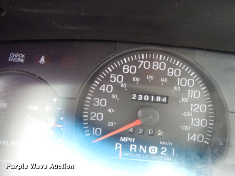 image for item DE5584 2004 Ford Crown Victoria Police Interceptor