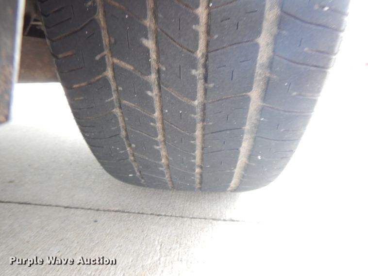 image for item DE5584 2004 Ford Crown Victoria Police Interceptor