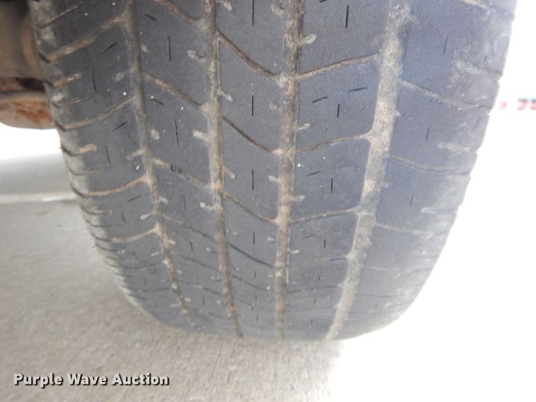 image for item DE5584 2004 Ford Crown Victoria Police Interceptor