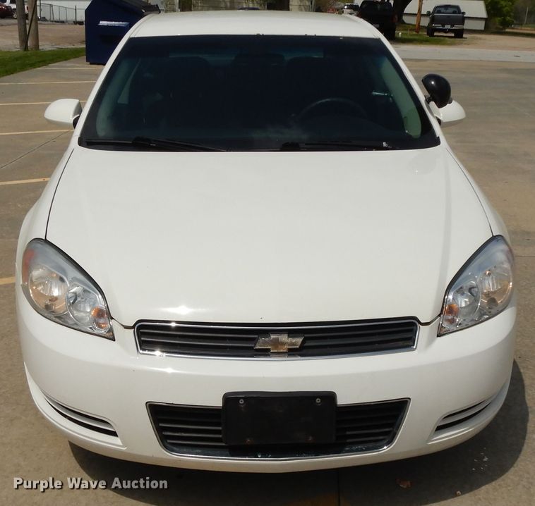 image for item DE5585 2006 Chevrolet Impala Police