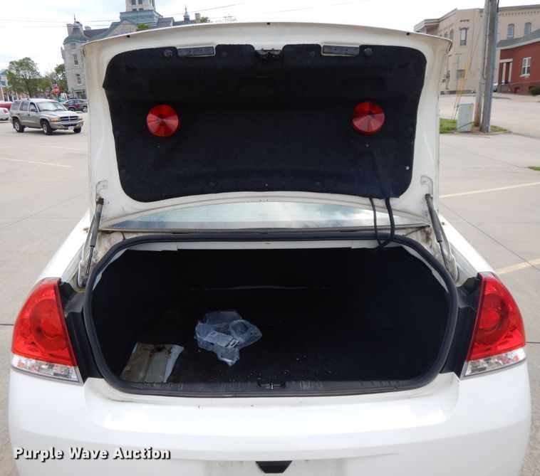 image for item DE5585 2006 Chevrolet Impala Police