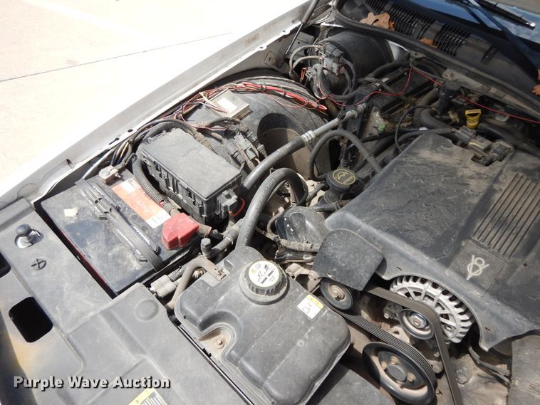 image for item DE5586 2003 Ford Crown Victoria Police Interceptor