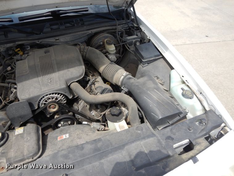 image for item DE5587 2004 Ford Crown Victoria Police Interceptor