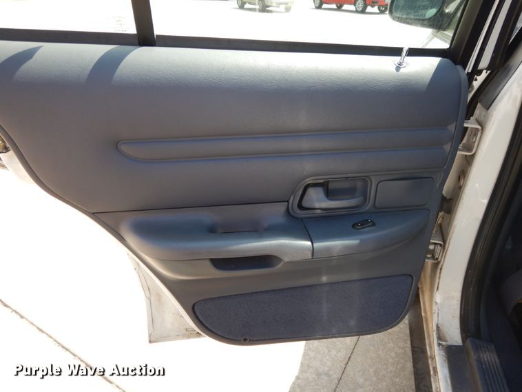 image for item DE5588 1999 Ford Crown Victoria Police Interceptor