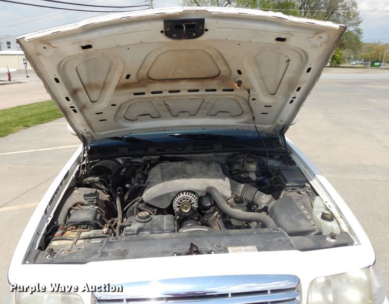 image for item DE5588 1999 Ford Crown Victoria Police Interceptor