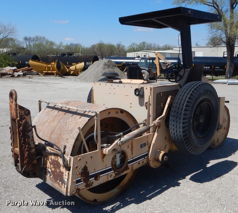 image for item DF3070 Ferguson 46A double drum roller