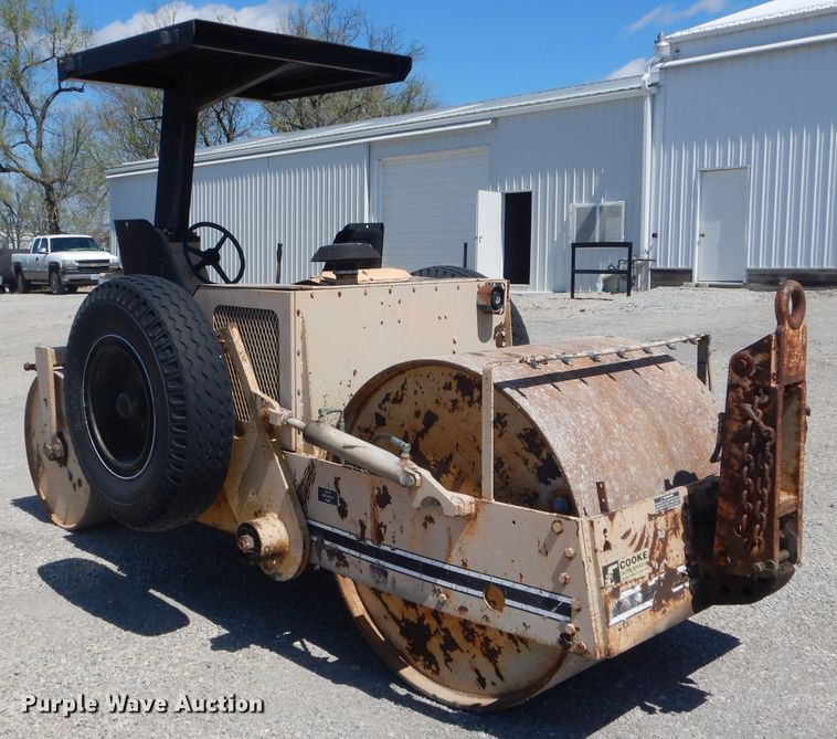 image for item DF3070 Ferguson 46A double drum roller